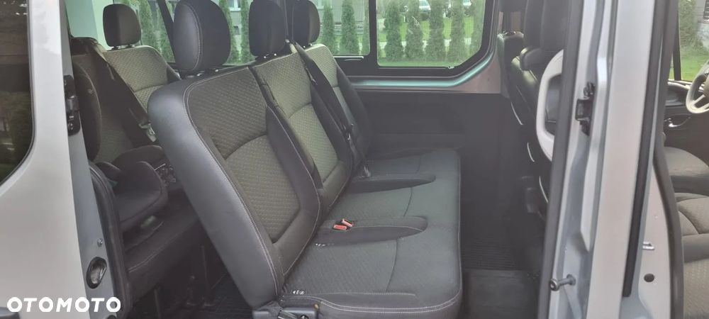 Opel Vivaro L2H1 2,9t Edition - 10