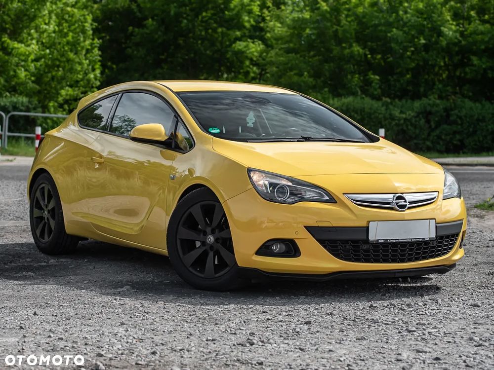 Opel Astra 1.6 T Cosmo - 1