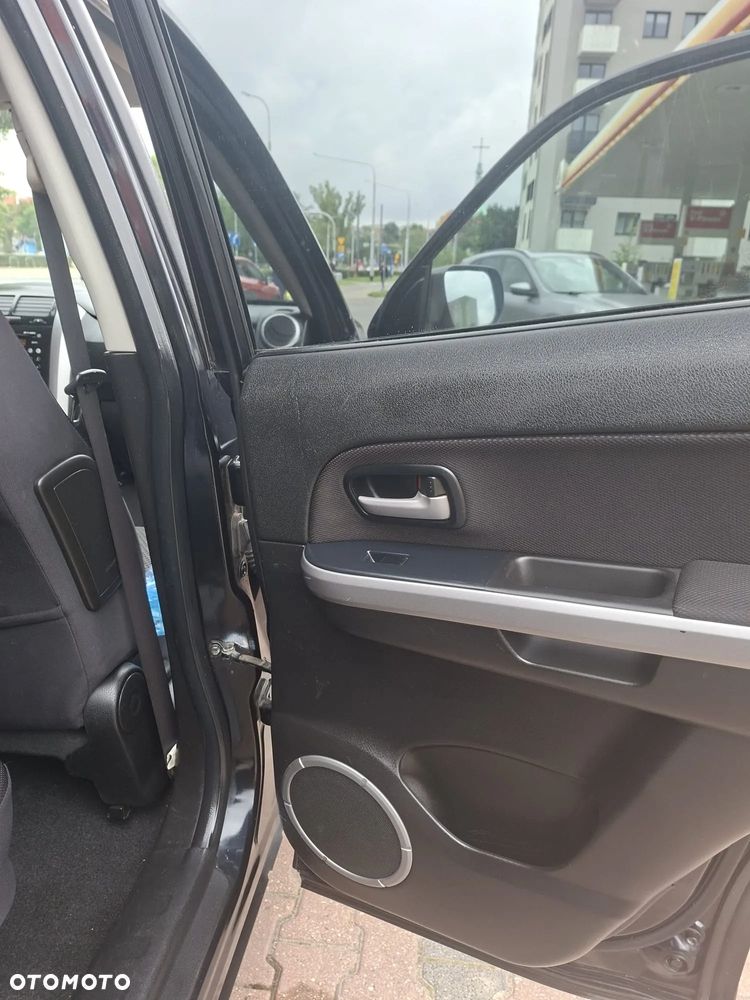 Suzuki Grand Vitara 2.4 Premium EU5 - 6