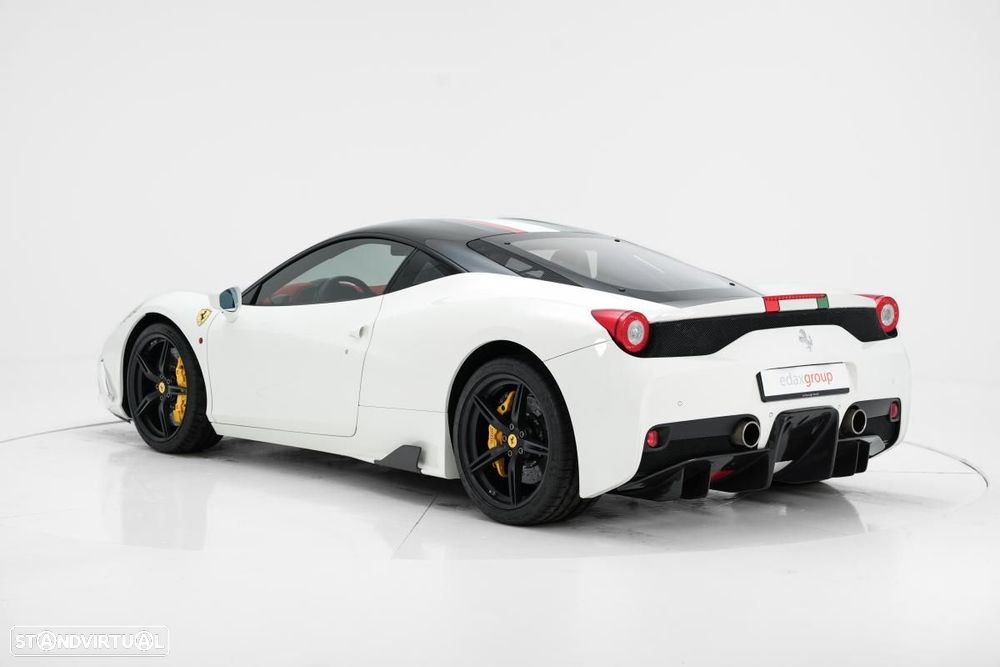 Ferrari 458 Speciale - 5