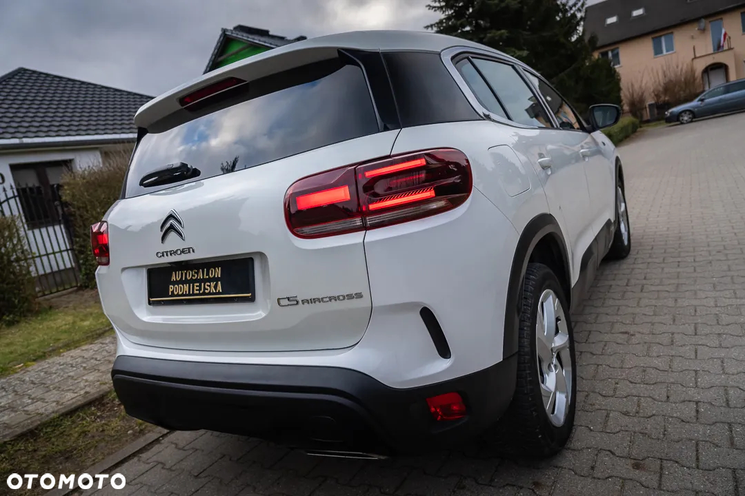 Citroën C5 Aircross Hybrid 225 e-EAT8 C-SERIES - 11