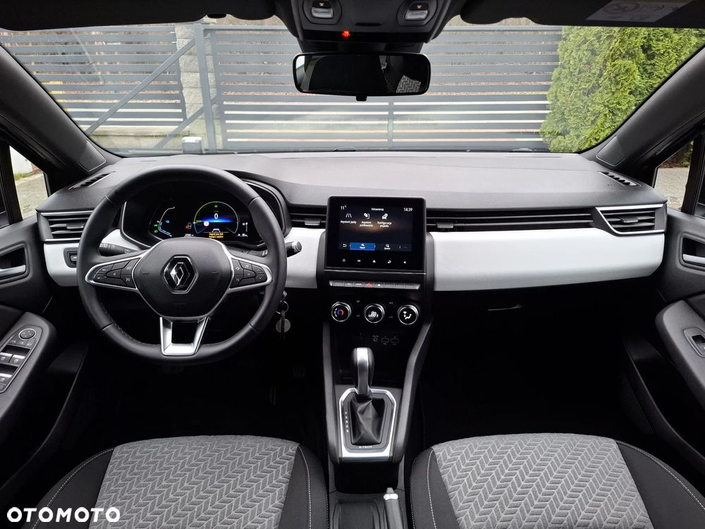 Renault Clio 1.6 E-TECH Techno - 16