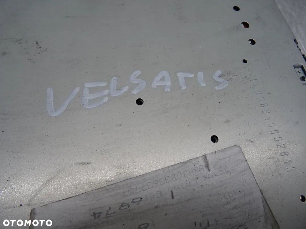 RENAULT VEL SATIS LIFT RADIO 8200326974 - 2