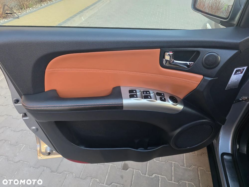 Kia Sportage 2.0 (kla) / Voyage - 20