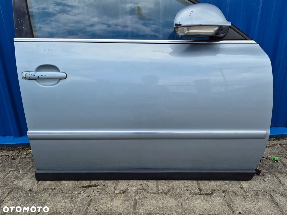 DRZWI PRZÓD PRAWY PRAWE VW PASSAT B5 FL LB5S - 2