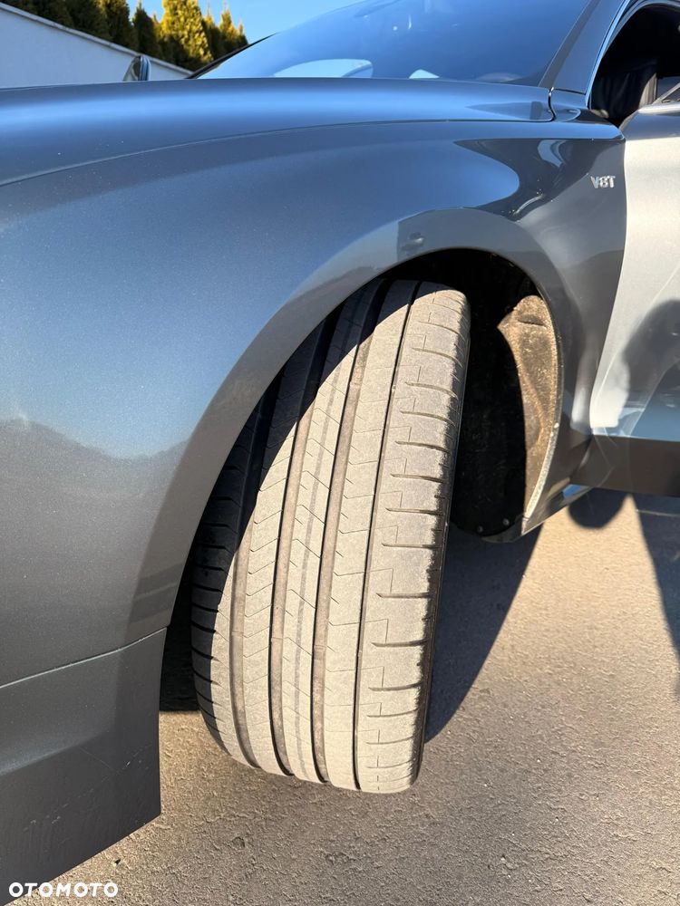 Audi A8 4.2 TDI DPF (clean diesel) quattro tiptronic - 27