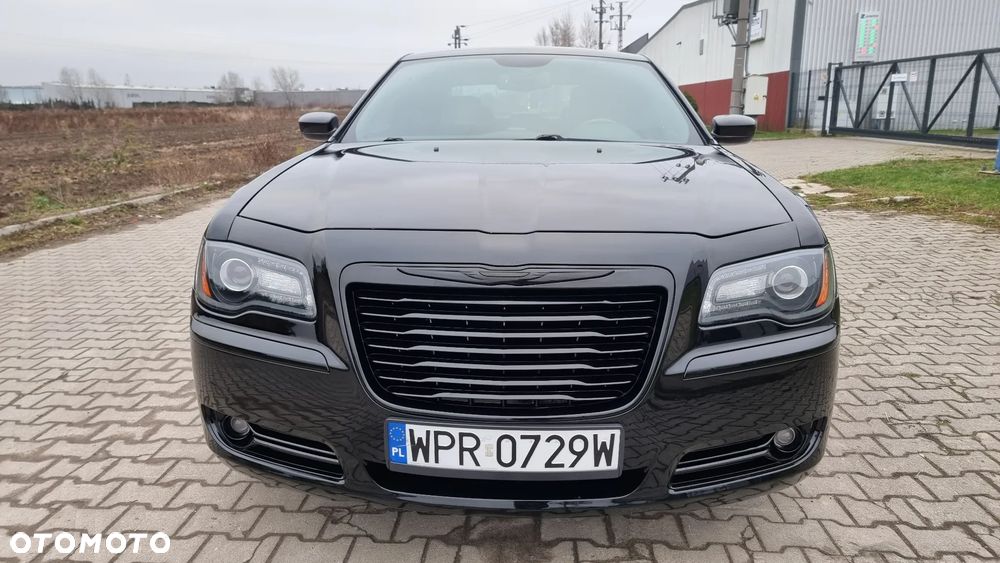 Chrysler 300s - 19