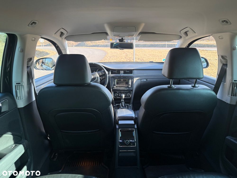 Skoda Superb 2.0 TDI DSG Elegance - 10