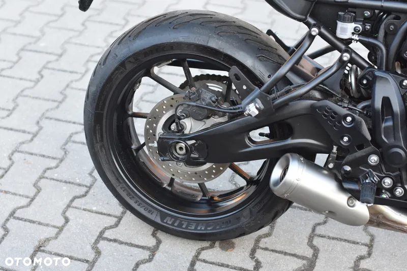 Yamaha XSR - 11