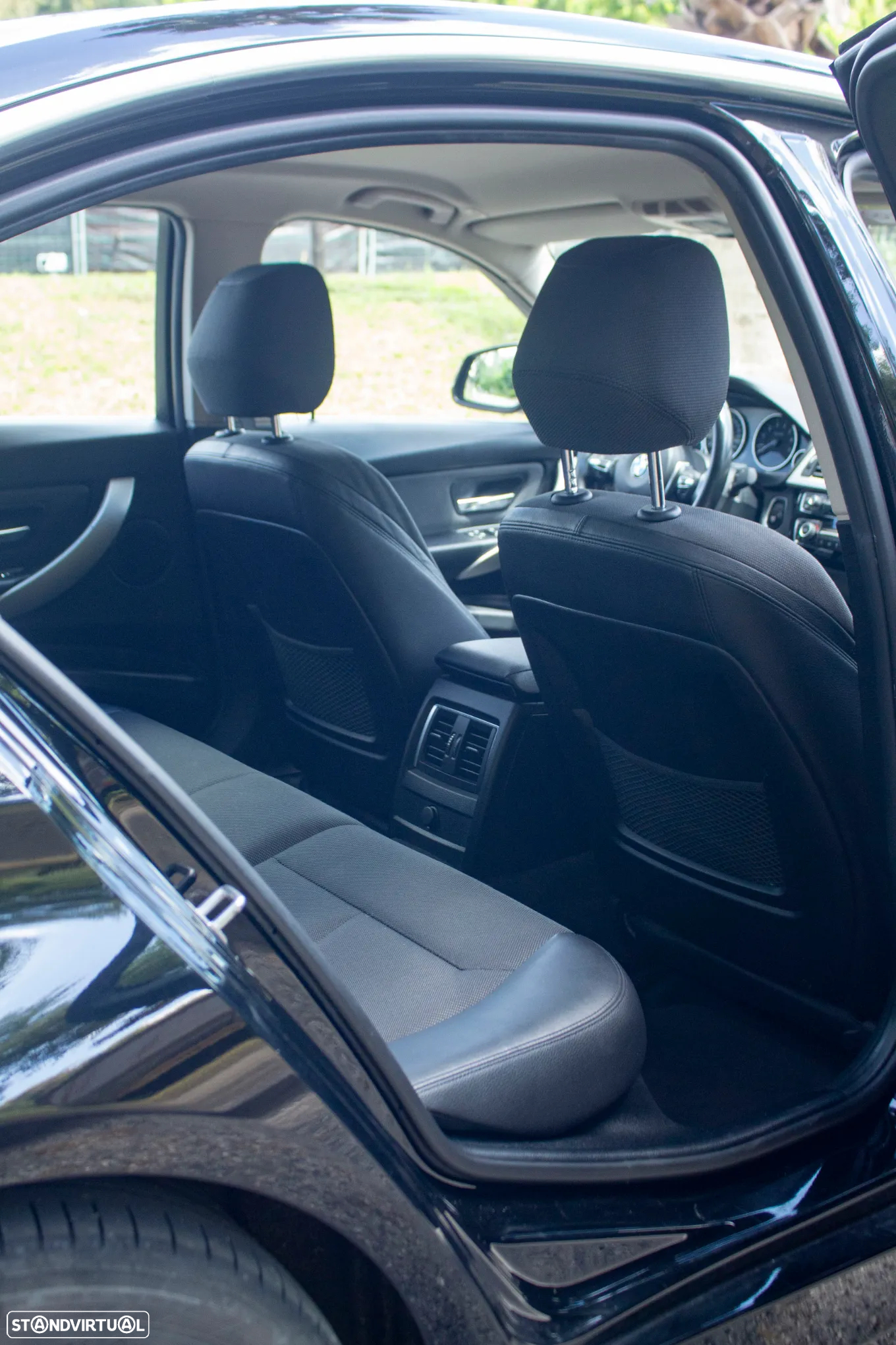 BMW 330 e iPerformance Advantage - 10
