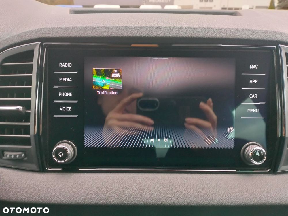 Skoda Karoq 1.5 TSI ACT Sportline DSG - 21