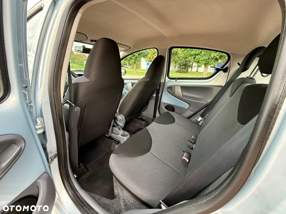 Toyota Aygo 1.0 VVT-i Luna MM A/C - 18