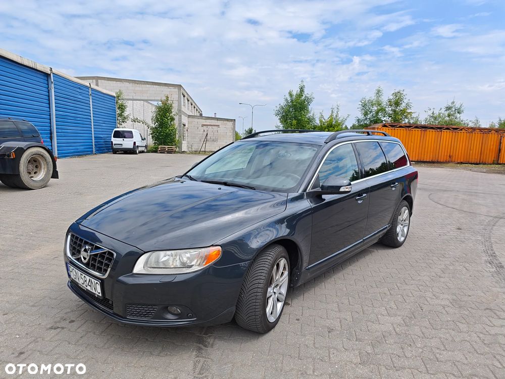 Volvo V70 - 3