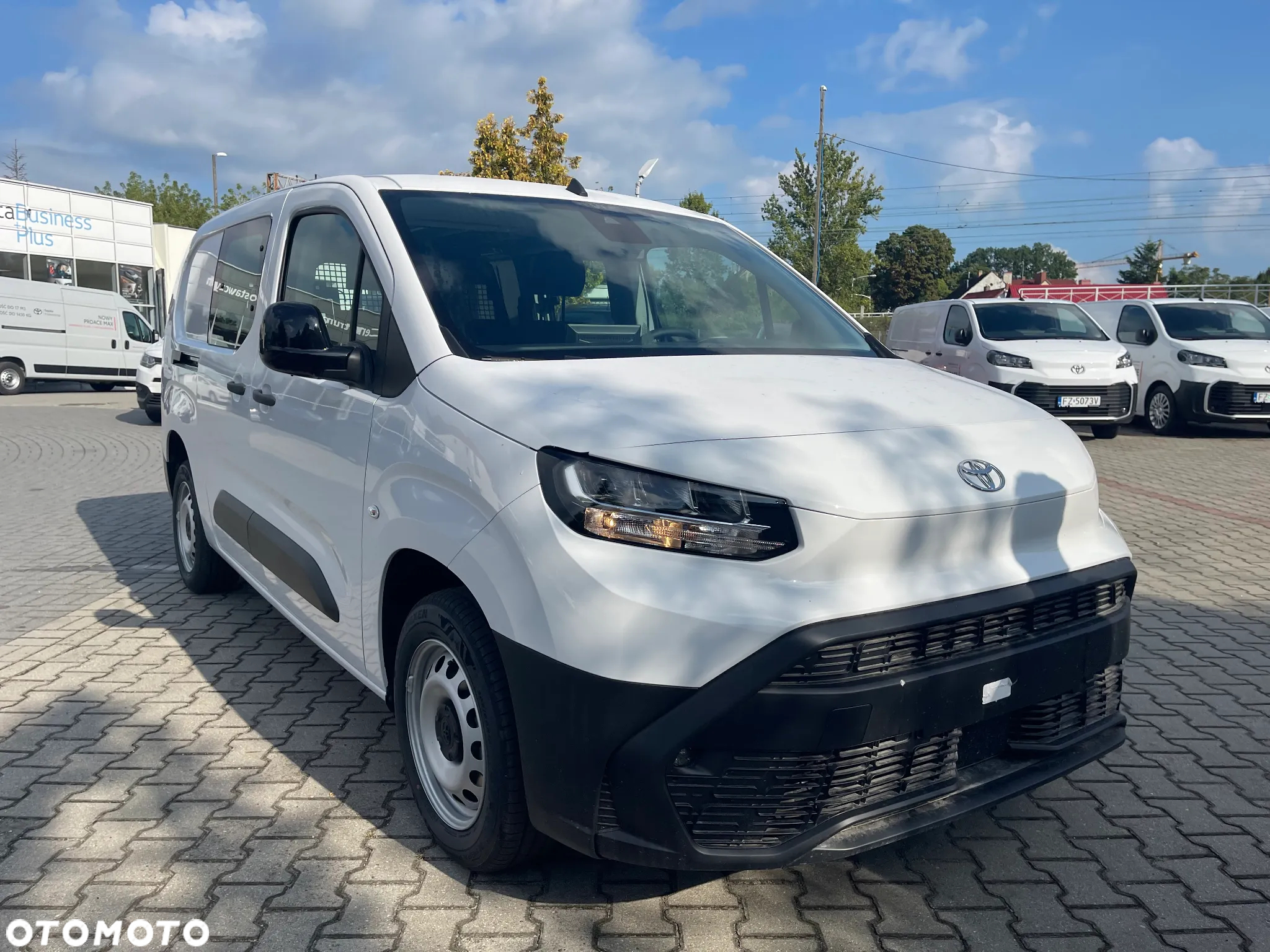 Toyota Proace City 1.5 D-4D Long 2,4t Active (bryg.) - 2