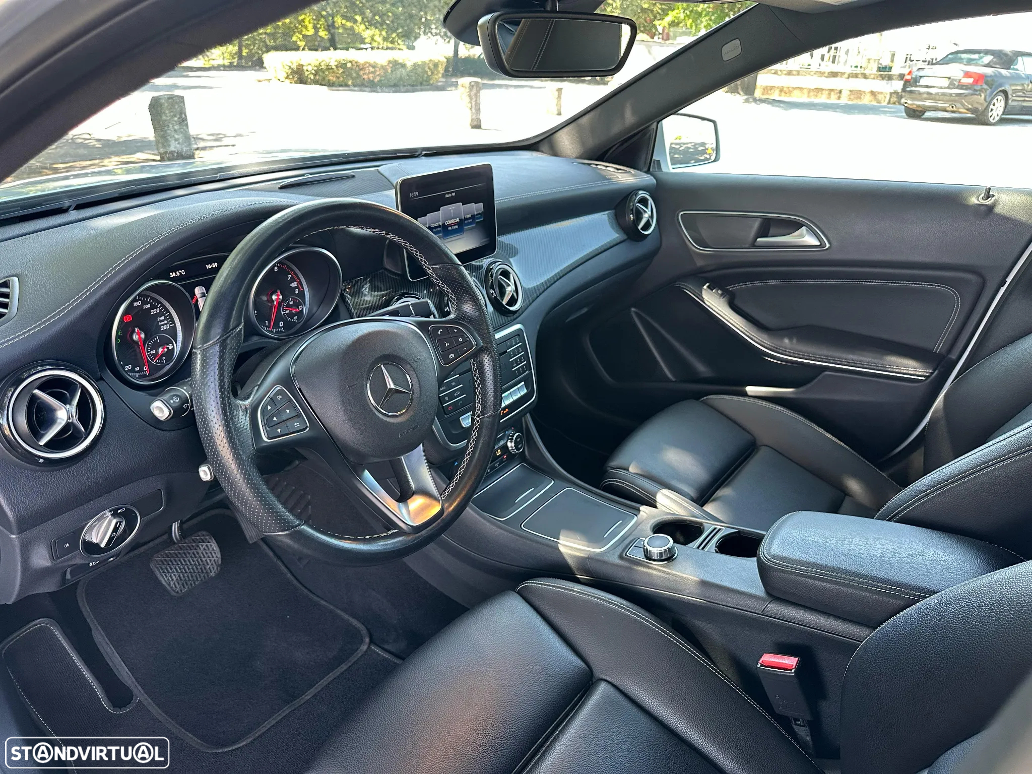 Mercedes-Benz GLA 200 7G-DCT AMG Line - 8