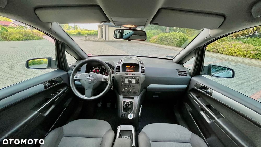 Opel Zafira 1.8 - 5