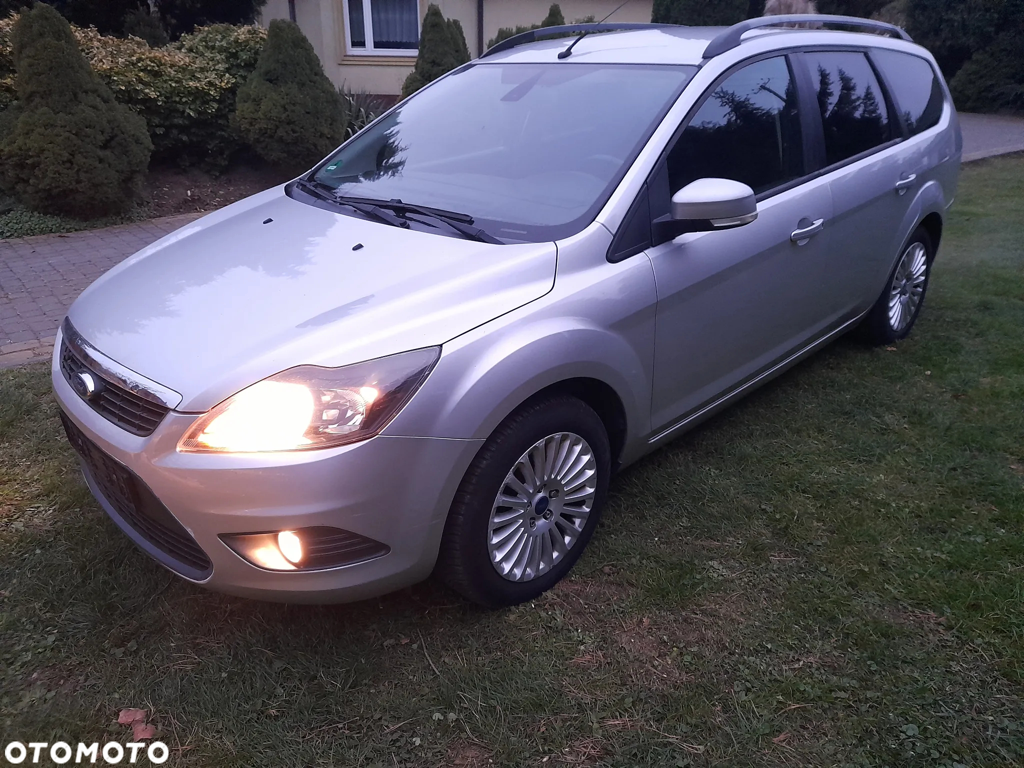 Ford Focus 1.8 FF Platinium X - 2