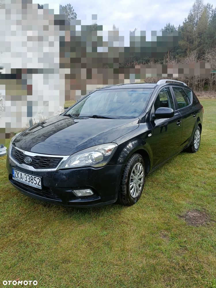 Kia Ceed - 3