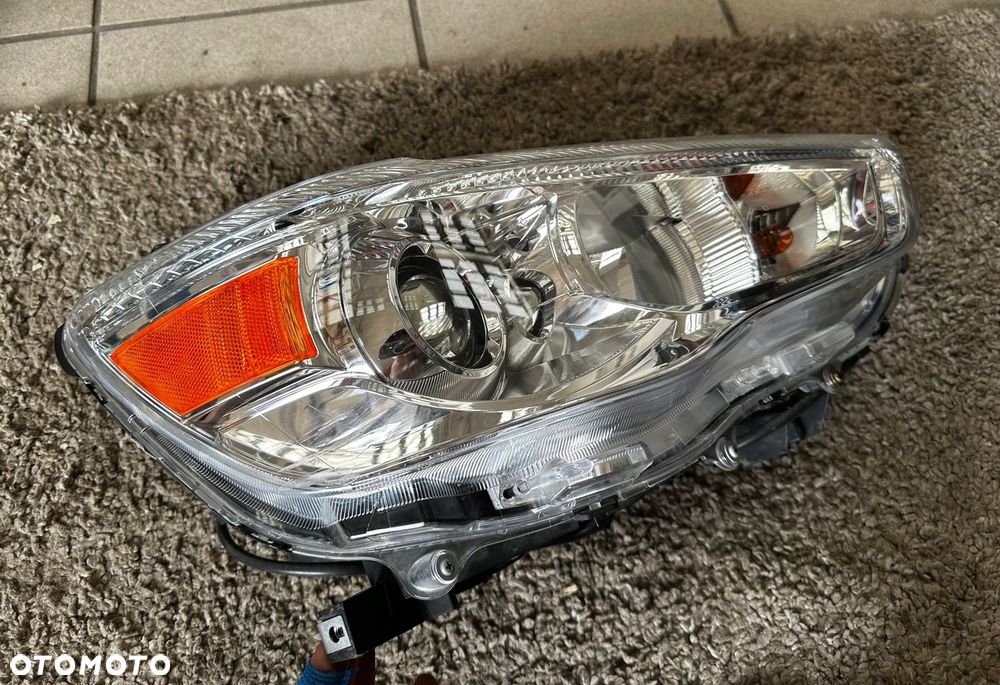 LAMPA PRZÓD PRAWA MITSUBISHI ASX LIFT SOCZEWKA - 3