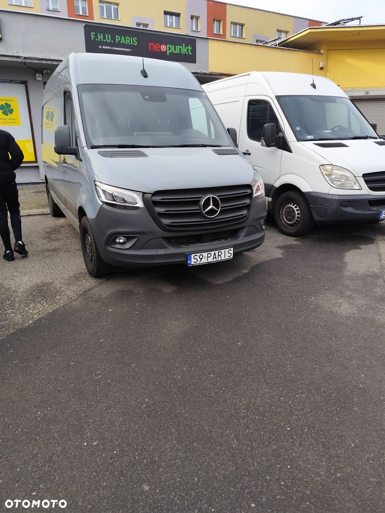 Mercedes-Benz SPRINTER - 34