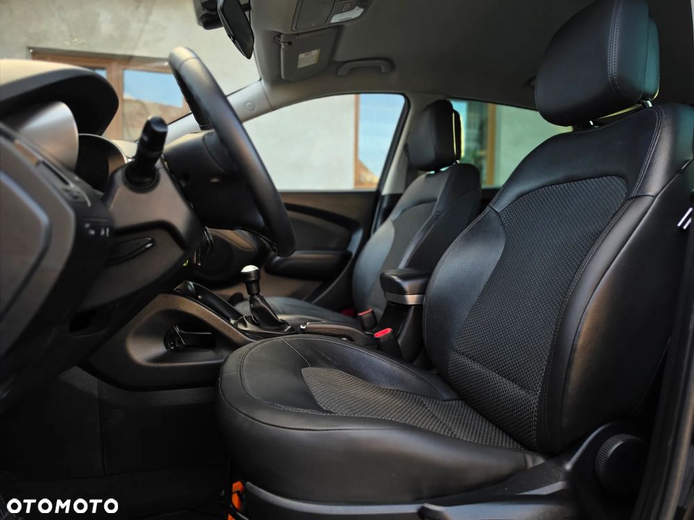Hyundai ix35 - 18