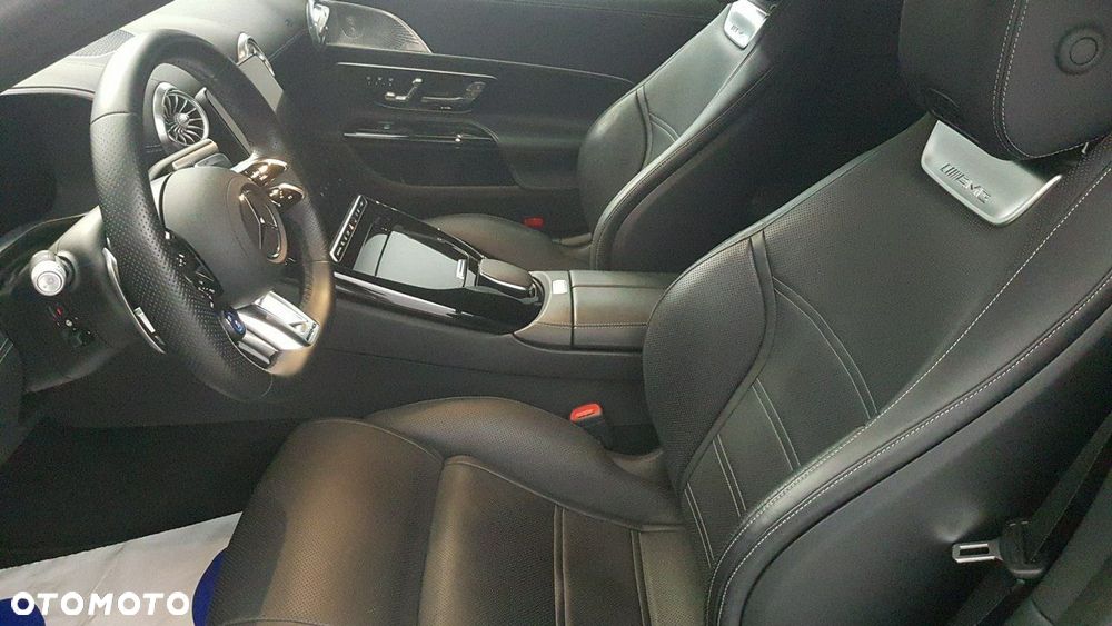 Mercedes-Benz SL AMG 63 4-Matic+ - 26
