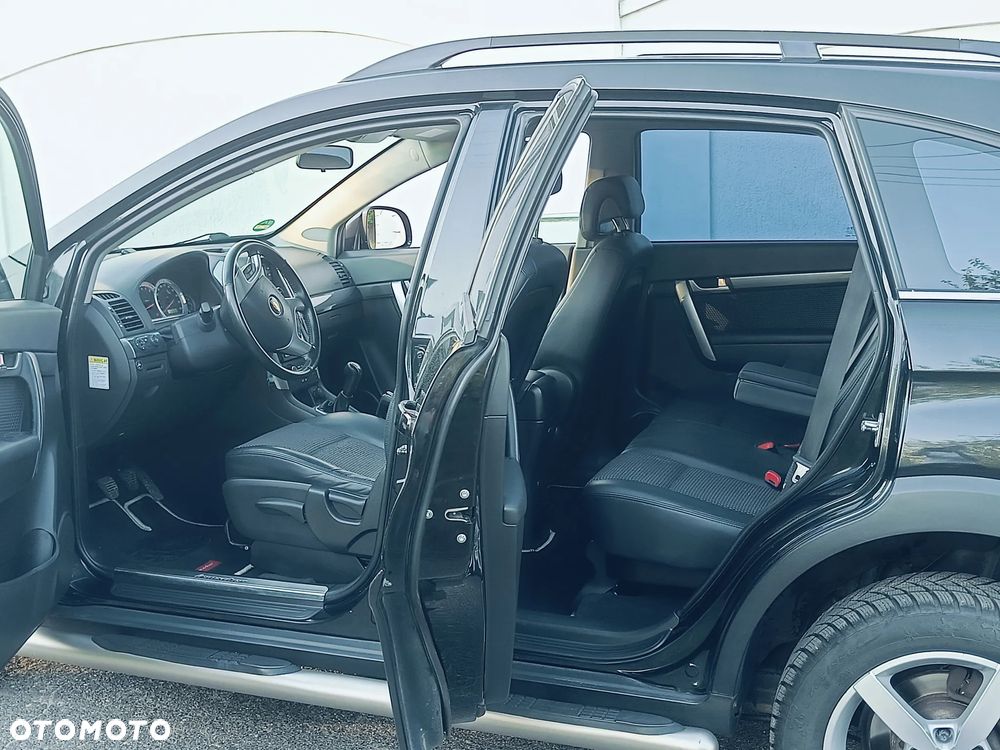 Chevrolet Captiva 2.4 4WD 7 Sitzer LT - 31