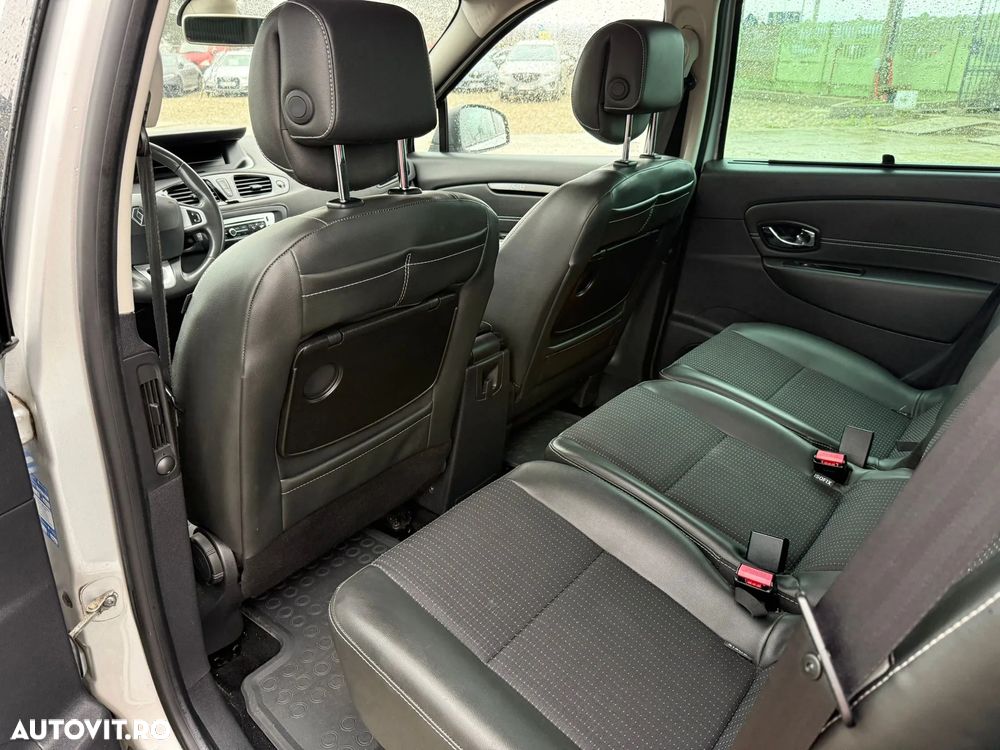 Renault Megane ENERGY dCi 110 Start & Stop Paris Business - 11