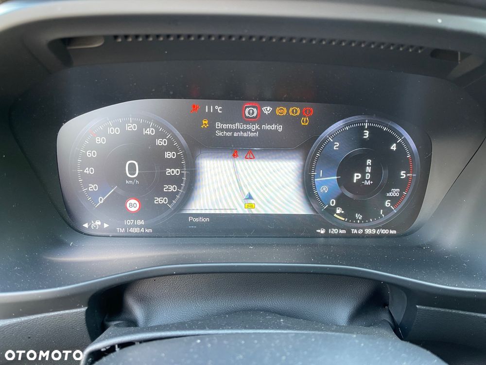 Volvo XC 40 D4 AWD Geartronic R-Design - 27