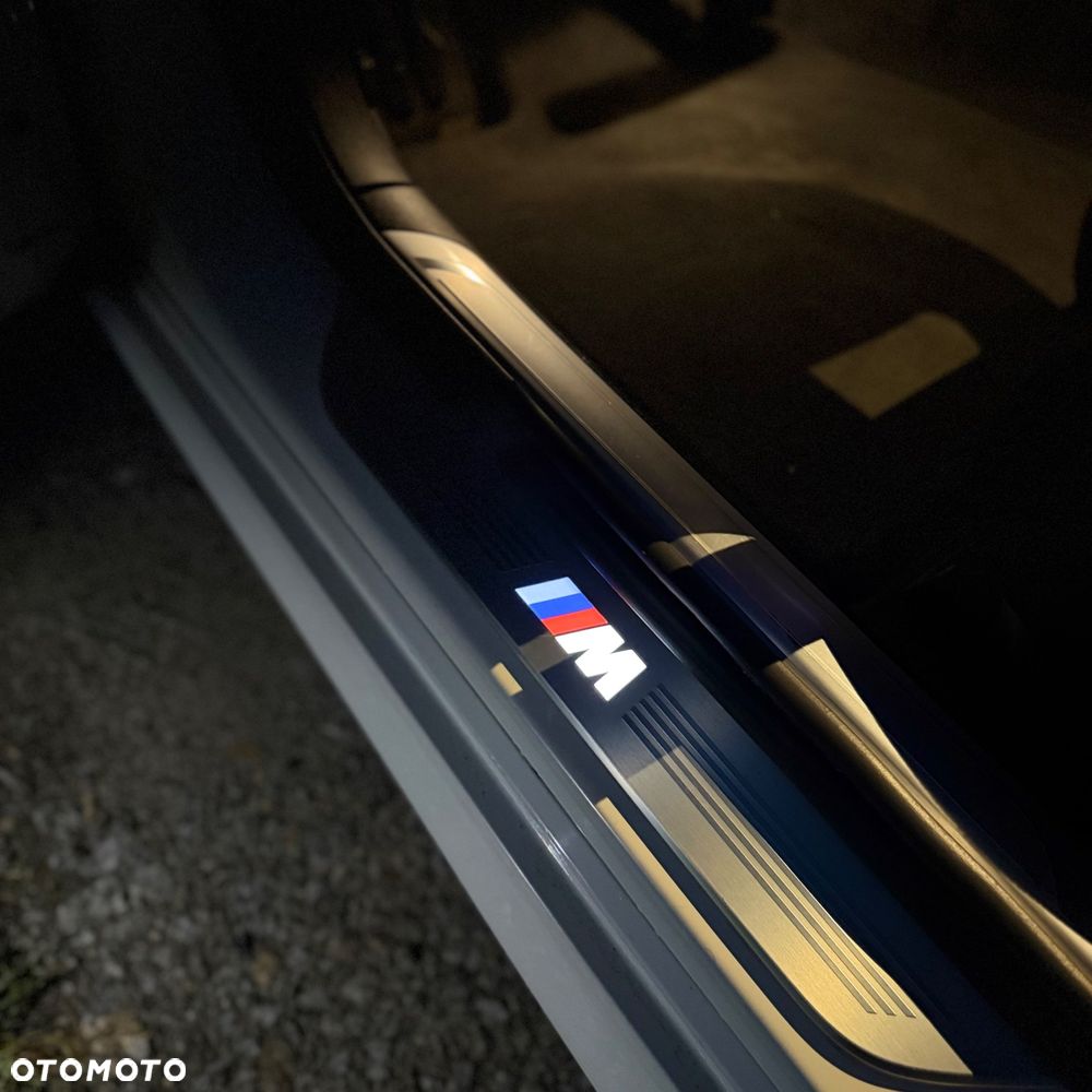 BMW Seria 7 740Li - 14