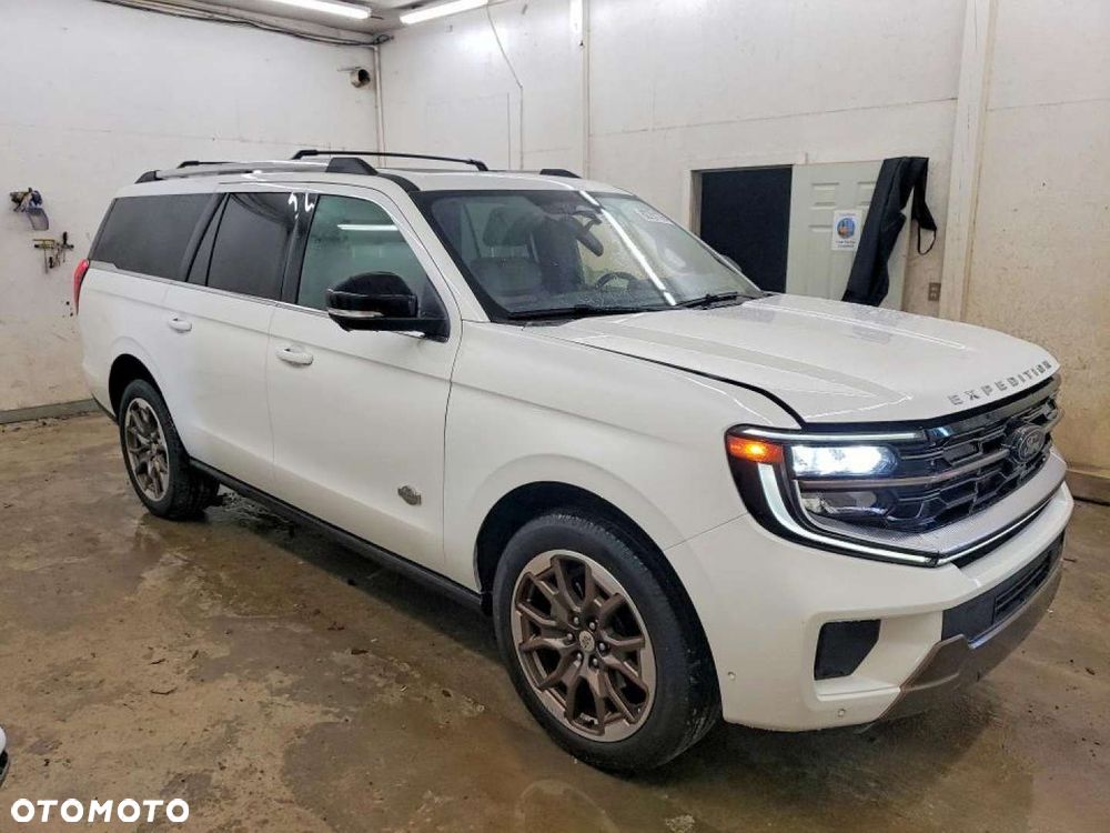 Ford Expedition - 5