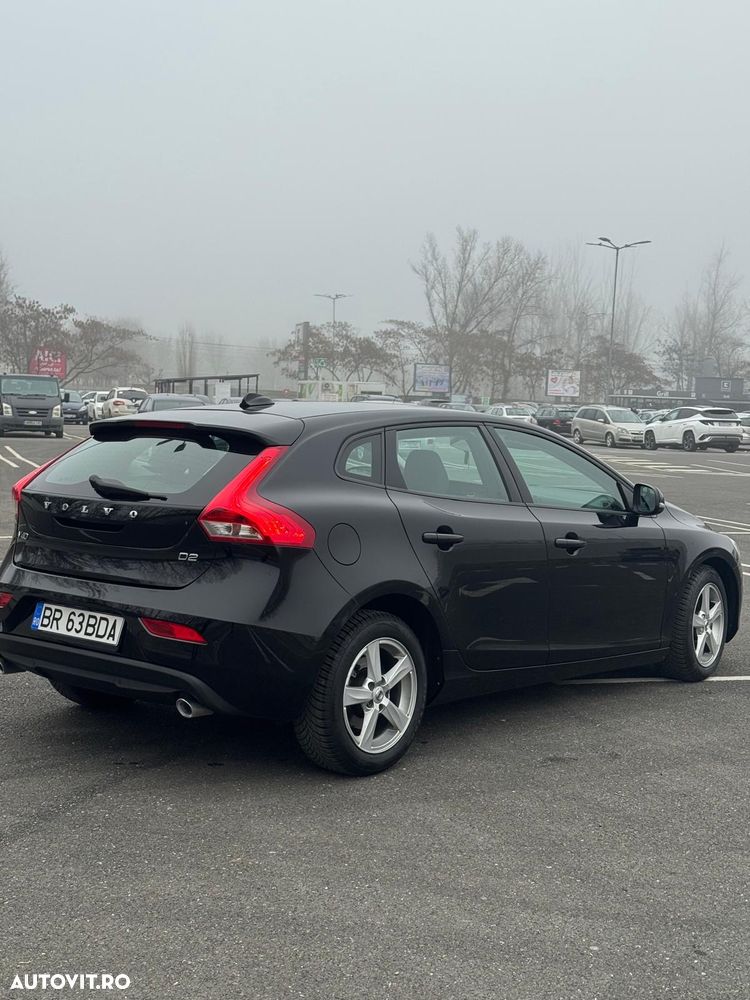 Volvo V40 D2 Aut. Kinetic - 4