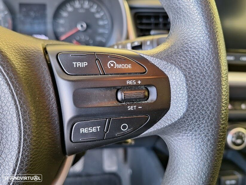 Kia Stonic 1.2 Dynamic - 13