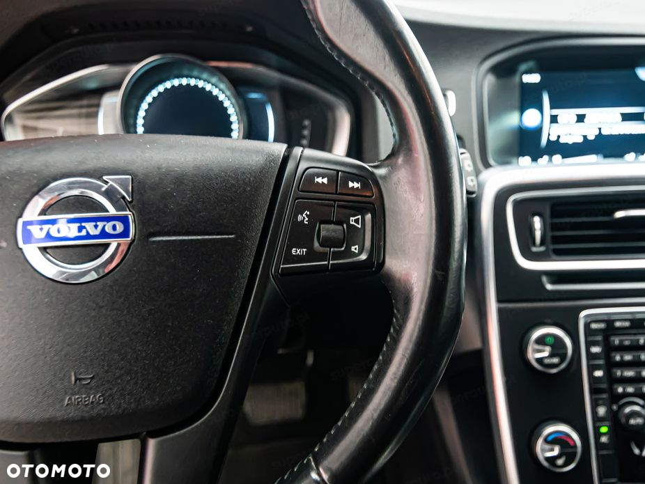 Volvo V60 - 15