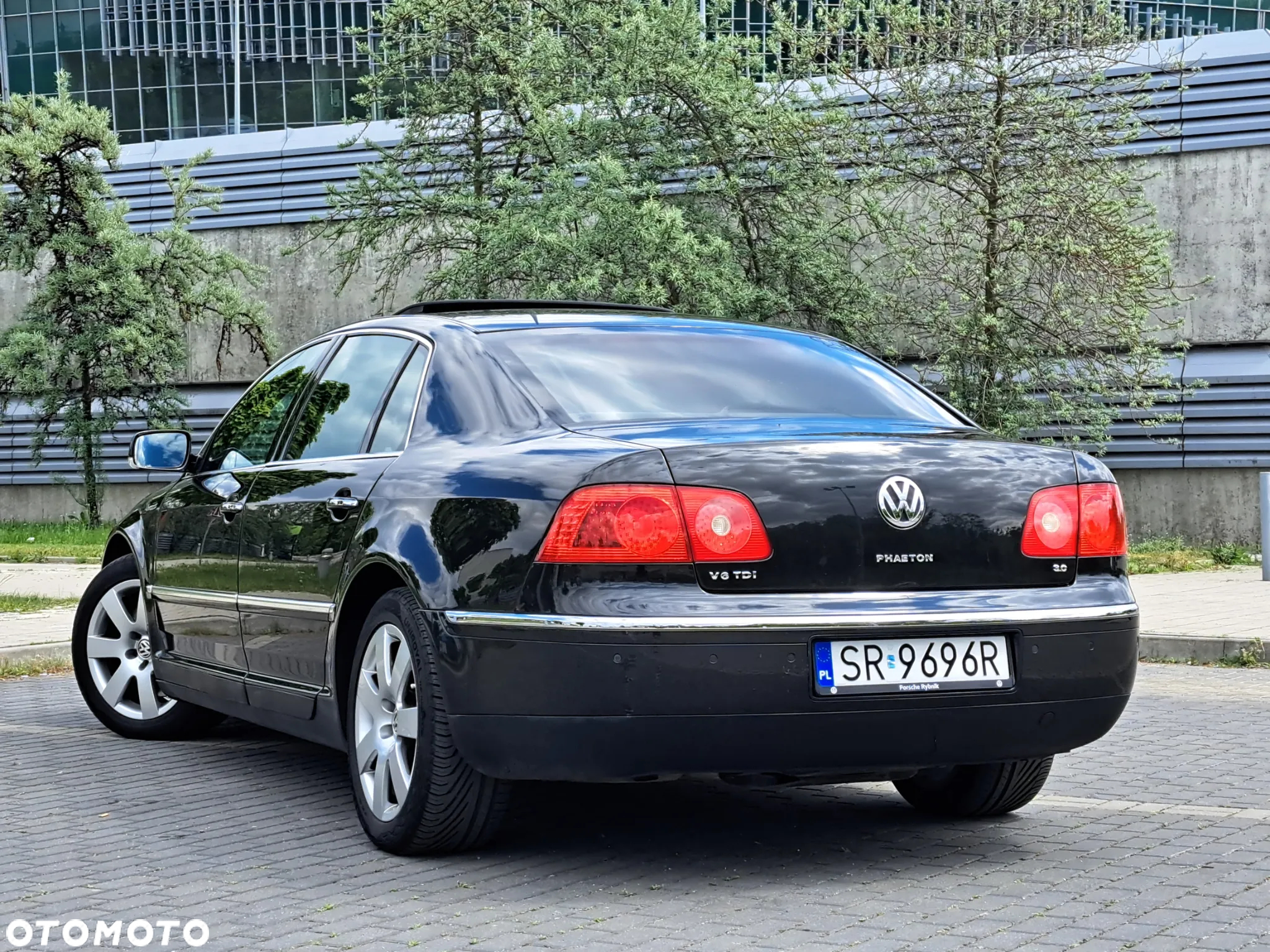 Volkswagen Phaeton - 21