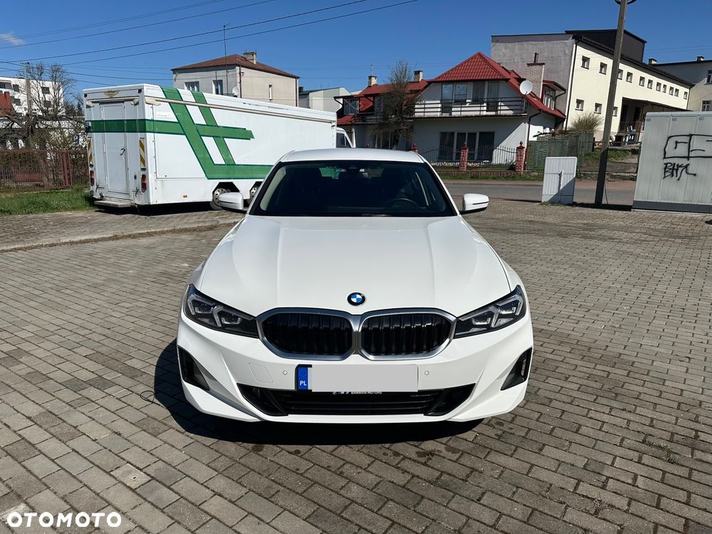 BMW Seria 3 318i - 2