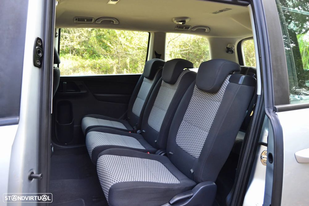 VW Sharan 2.0 TDI Trendline - 18