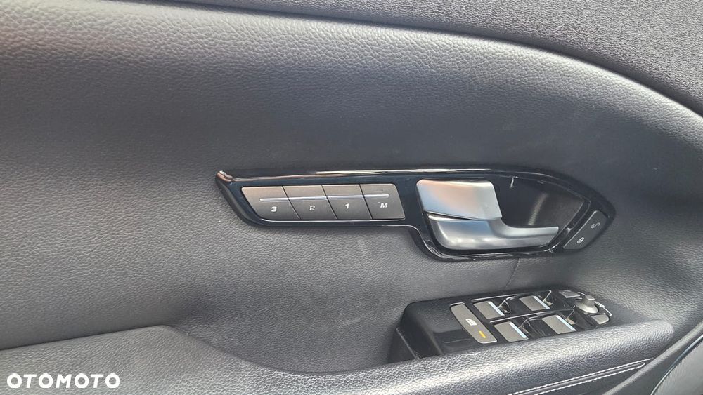 Land Rover Range Rover Evoque 2.0Si4 HSE Dynamic - 19