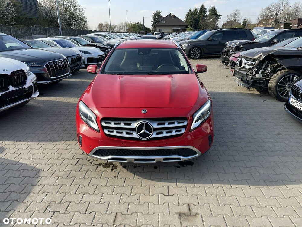 Mercedes-Benz GLA 200 (CDI) d 4Matic 7G-DCT Style - 8