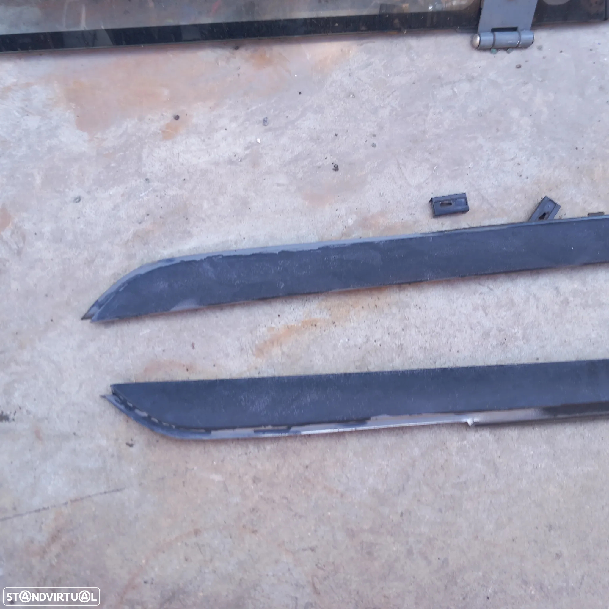 Frisos do para-brisas Mercedes Vito w638 - 3
