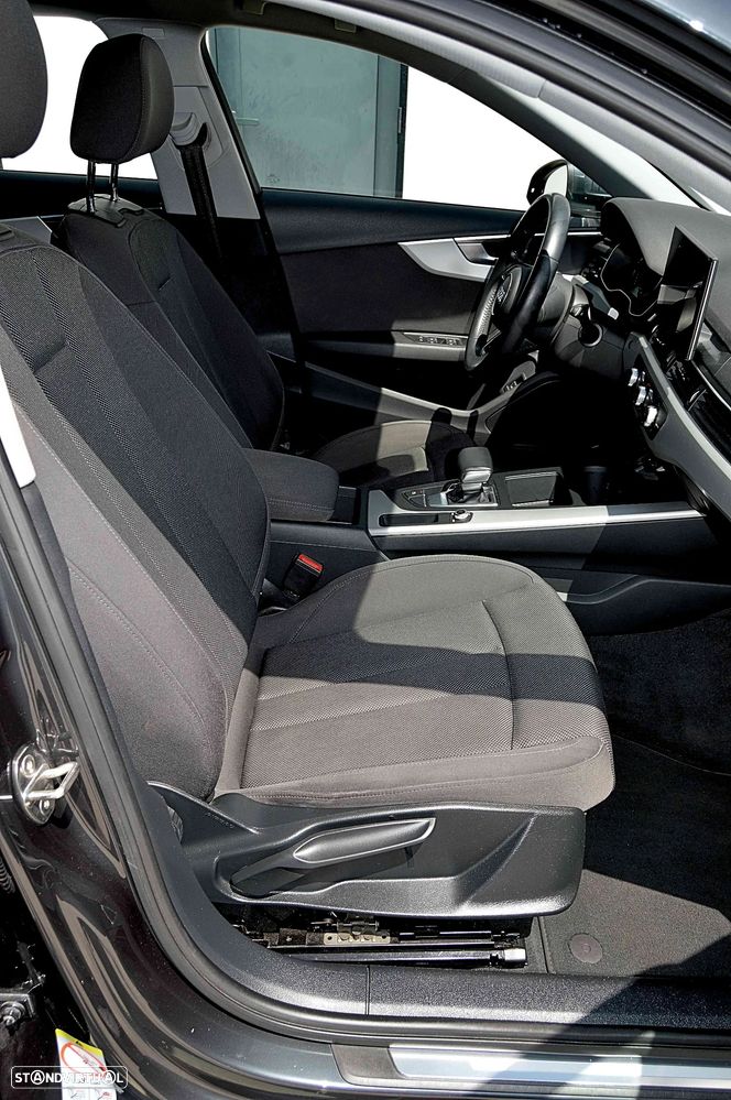 Audi A4 Avant 35 TDI Advanced S tronic - 23