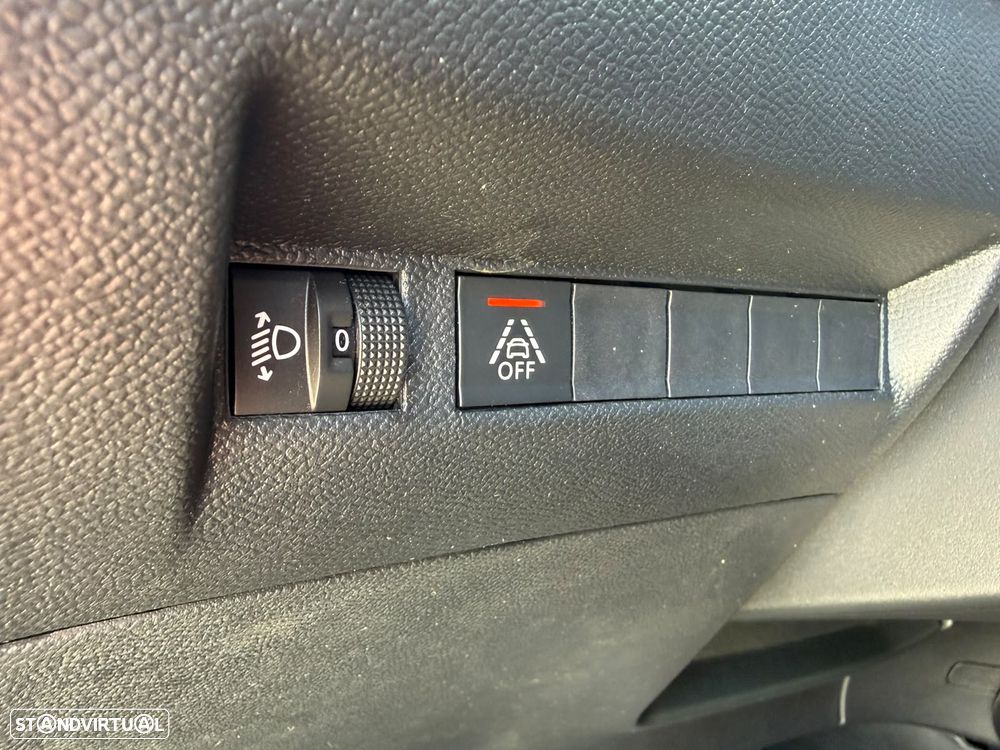 Peugeot 208 PureTech 100 Active - 14