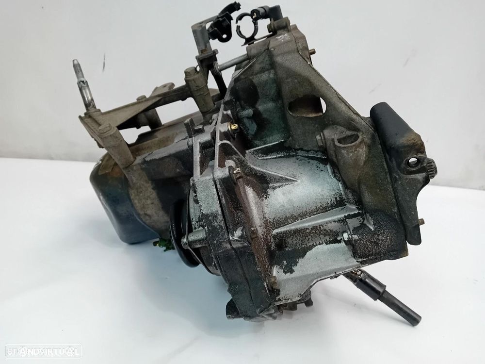 Caixa de velocidades manual RENAULT Clio II (BB0/1/2_, CB0/1/2_) - 3