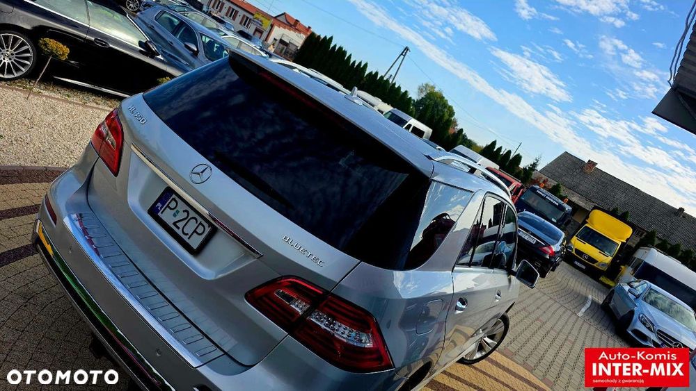 Mercedes-Benz ML - 22