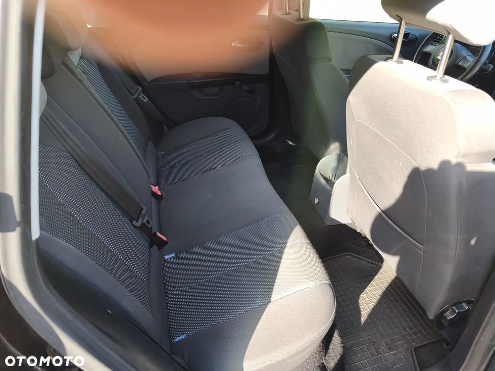 Seat Leon 1.6 Reference - 9
