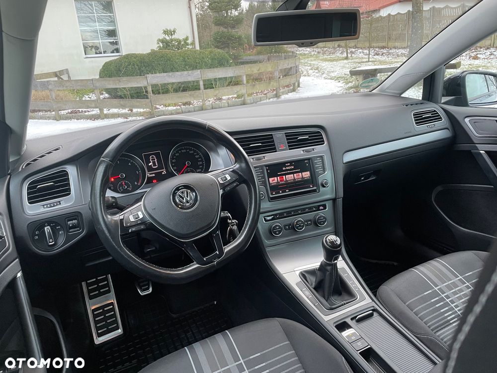 Volkswagen Golf 1.6 TDI BlueMotion Technology Trendline - 14