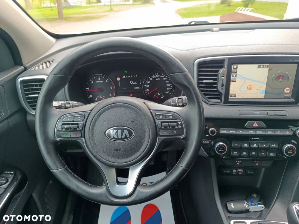 Kia Sportage 1.7 CRDI 2WD Dream-Team Edition - 30