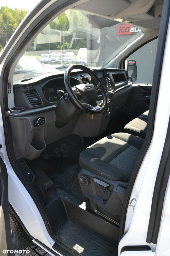 Ford Transit Custom - 12