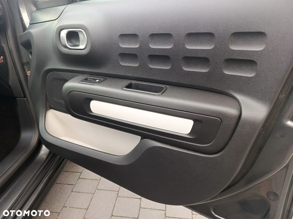 Citroën C3 Pure Tech 110 Stop&Start RED BLOCK - 14