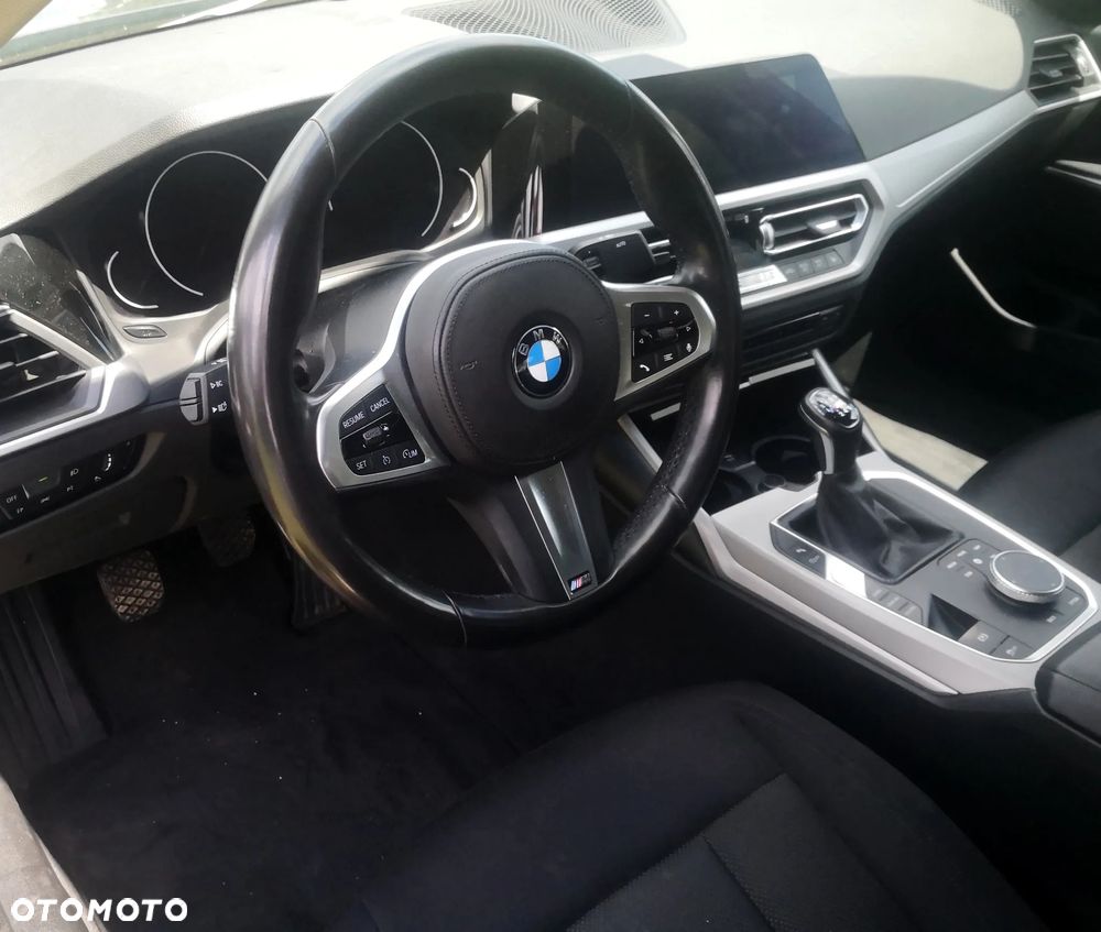 BMW Seria 3 318d Luxury Line - 3